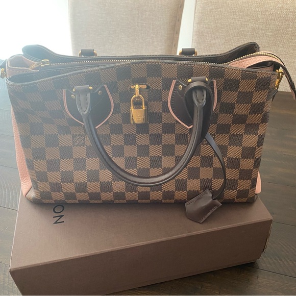 Louis Vuitton Brittany Damier Handbag - Picture 1 of 12